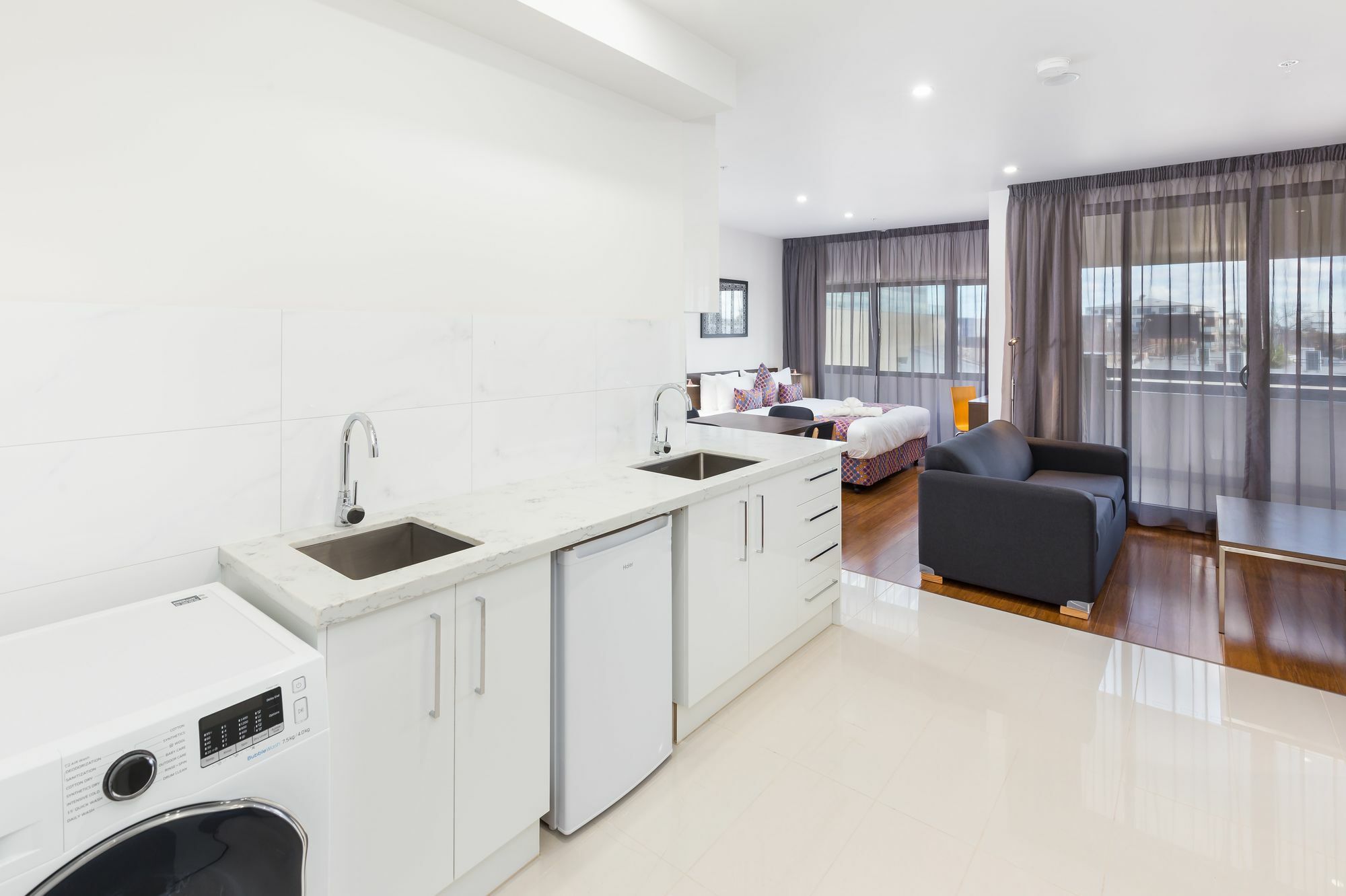 City Edge Dandenong Apartment Hotel Ngoại thất bức ảnh